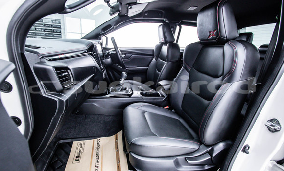 ซื้อ รถมือสอง Isuzu D-Max ขาว รถยนต์ ใน %{เมือง} ใน กรุงเทพมหานคร ซื้อ รถมือสอง Isuzu D-Max ขาว รถยนต์ ใน %{เมือง} ใน กรุงเทพมหานคร