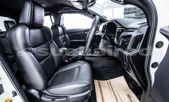 ซื้อ รถมือสอง Isuzu D-Max ขาว รถยนต์ ใน %{เมือง} ใน กรุงเทพมหานคร ซื้อ รถมือสอง Isuzu D-Max ขาว รถยนต์ ใน %{เมือง} ใน กรุงเทพมหานคร