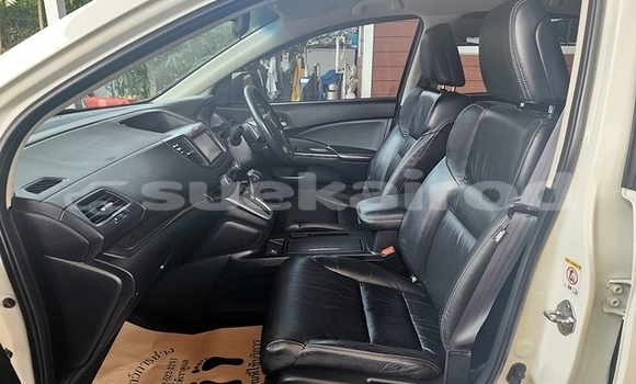 ซื้อ รถมือสอง Honda CR-V ขาว รถยนต์ ใน %{เมือง} ใน กรุงเทพมหานคร ซื้อ รถมือสอง Honda CR-V ขาว รถยนต์ ใน %{เมือง} ใน กรุงเทพมหานคร