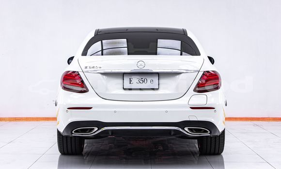 Buy Used Mercedes-Benz E-Classe White Car in Bangkok in Bangkok Buy Used Mercedes-Benz E-Classe White Car in Bangkok in Bangkok