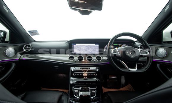 Buy Used Mercedes-Benz E-Classe White Car in Bangkok in Bangkok Buy Used Mercedes-Benz E-Classe White Car in Bangkok in Bangkok