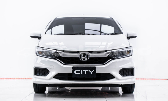 Buy Used Honda City White Car in Bangkok in Bangkok Buy Used Honda City White Car in Bangkok in Bangkok