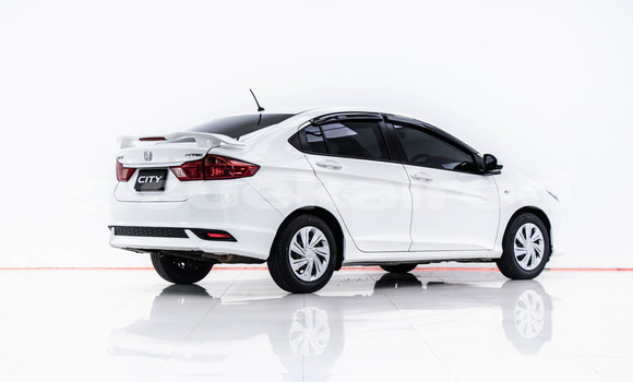 Buy Used Honda City White Car in Bangkok in Bangkok Buy Used Honda City White Car in Bangkok in Bangkok