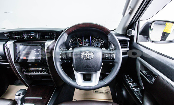 ซื้อ รถมือสอง Toyota Fortuner ขาว รถยนต์ ใน %{เมือง} ใน กรุงเทพมหานคร ซื้อ รถมือสอง Toyota Fortuner ขาว รถยนต์ ใน %{เมือง} ใน กรุงเทพมหานคร