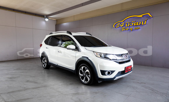Buy Used Honda BR-V White Car in Bangkok in Bangkok
