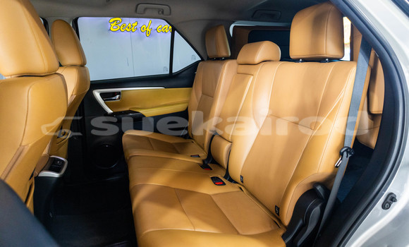 ซื้อ รถมือสอง Toyota Fortuner เงิน รถยนต์ ใน %{เมือง} ใน กรุงเทพมหานคร ซื้อ รถมือสอง Toyota Fortuner เงิน รถยนต์ ใน %{เมือง} ใน กรุงเทพมหานคร