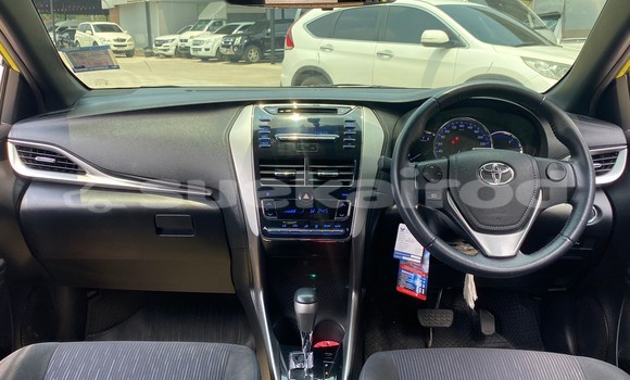 ซื้อ รถมือสอง Toyota Yaris Ativ เขียว รถยนต์ ใน %{เมือง} ใน กรุงเทพมหานคร ซื้อ รถมือสอง Toyota Yaris Ativ เขียว รถยนต์ ใน %{เมือง} ใน กรุงเทพมหานคร