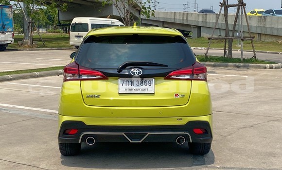 ซื้อ รถมือสอง Toyota Yaris Ativ เขียว รถยนต์ ใน %{เมือง} ใน กรุงเทพมหานคร ซื้อ รถมือสอง Toyota Yaris Ativ เขียว รถยนต์ ใน %{เมือง} ใน กรุงเทพมหานคร