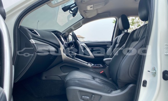 Buy Used Mitsubishi Pajero White Car in Bangkok in Bangkok Buy Used Mitsubishi Pajero White Car in Bangkok in Bangkok