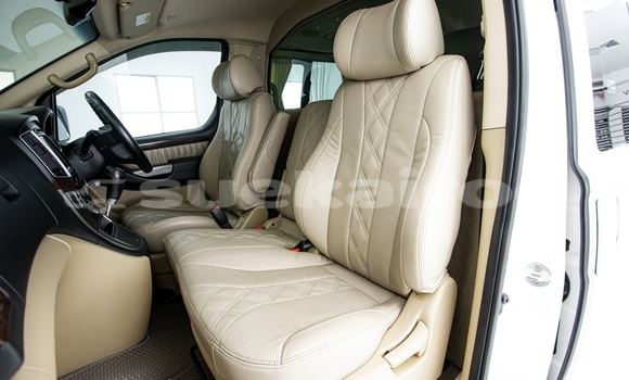 ซื้อ รถมือสอง Hyundai Grand Starex ขาว รถยนต์ ใน %{เมือง} ใน กรุงเทพมหานคร ซื้อ รถมือสอง Hyundai Grand Starex ขาว รถยนต์ ใน %{เมือง} ใน กรุงเทพมหานคร