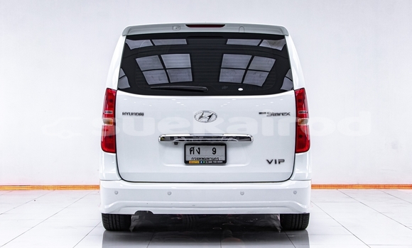 ซื้อ รถมือสอง Hyundai Grand Starex ขาว รถยนต์ ใน %{เมือง} ใน กรุงเทพมหานคร ซื้อ รถมือสอง Hyundai Grand Starex ขาว รถยนต์ ใน %{เมือง} ใน กรุงเทพมหานคร