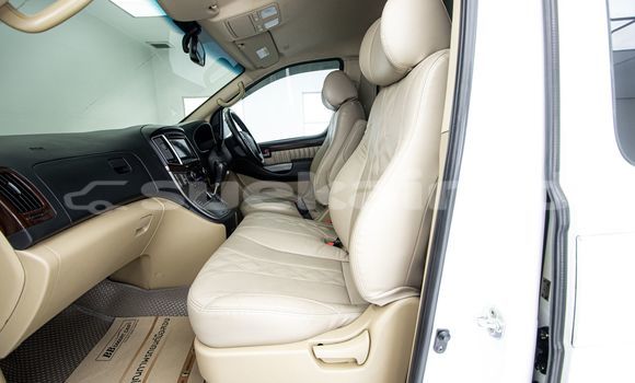 Buy Used Hyundai Grand Starex White Car in Bangkok in Bangkok Buy Used Hyundai Grand Starex White Car in Bangkok in Bangkok