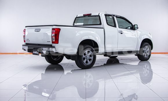 ซื้อ รถมือสอง Isuzu D-Max ขาว รถยนต์ ใน %{เมือง} ใน กรุงเทพมหานคร ซื้อ รถมือสอง Isuzu D-Max ขาว รถยนต์ ใน %{เมือง} ใน กรุงเทพมหานคร