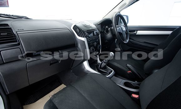 ซื้อ รถมือสอง Isuzu D-Max ขาว รถยนต์ ใน %{เมือง} ใน กรุงเทพมหานคร ซื้อ รถมือสอง Isuzu D-Max ขาว รถยนต์ ใน %{เมือง} ใน กรุงเทพมหานคร