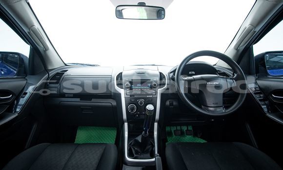 ซื้อ รถมือสอง Isuzu D-Max สีน้ำเงิน รถยนต์ ใน %{เมือง} ใน กรุงเทพมหานคร ซื้อ รถมือสอง Isuzu D-Max สีน้ำเงิน รถยนต์ ใน %{เมือง} ใน กรุงเทพมหานคร