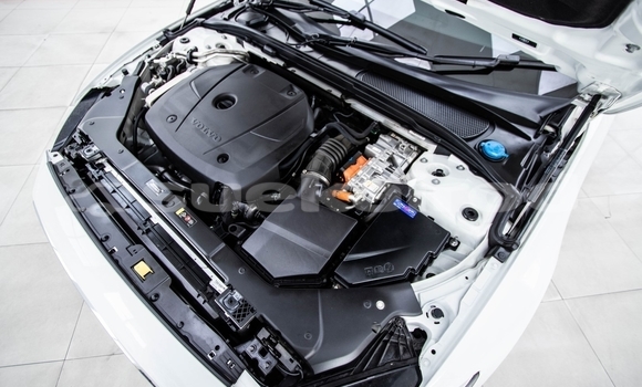 Buy Used Volvo V60 White Car in Bangkok in Bangkok Buy Used Volvo V60 White Car in Bangkok in Bangkok