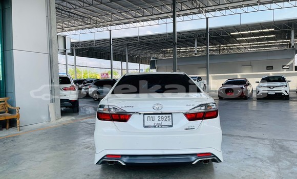 Buy Used Toyota Camry White Car in Bangkok in Bangkok Buy Used Toyota Camry White Car in Bangkok in Bangkok