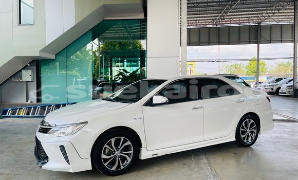 Buy Used Toyota Camry White Car in Bangkok in Bangkok Buy Used Toyota Camry White Car in Bangkok in Bangkok