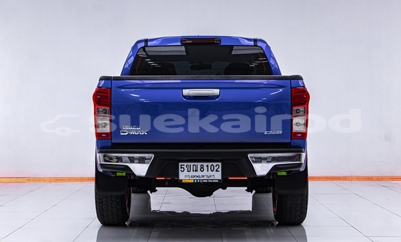ซื้อ รถมือสอง Isuzu D-Max สีน้ำเงิน รถยนต์ ใน %{เมือง} ใน กรุงเทพมหานคร ซื้อ รถมือสอง Isuzu D-Max สีน้ำเงิน รถยนต์ ใน %{เมือง} ใน กรุงเทพมหานคร
