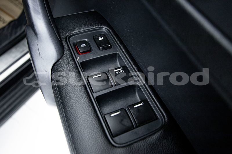 Big with watermark honda cr v bangkok bangkok 70238