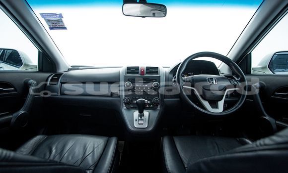 Buy Used Honda CR-V White Car in Bangkok in Bangkok Buy Used Honda CR-V White Car in Bangkok in Bangkok