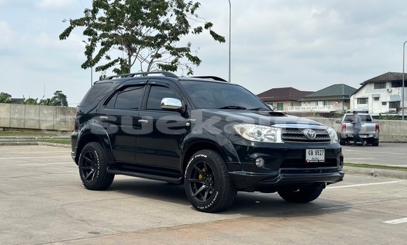 ซื้อ รถมือสอง Toyota Fortuner สีดำ รถยนต์ ใน %{เมือง} ใน กรุงเทพมหานคร ซื้อ รถมือสอง Toyota Fortuner สีดำ รถยนต์ ใน %{เมือง} ใน กรุงเทพมหานคร