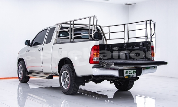 Buy Used Toyota Hiluxe VIGO Other Car in Bangkok in Bangkok Buy Used Toyota Hiluxe VIGO Other Car in Bangkok in Bangkok