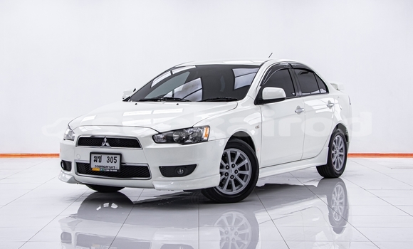 Buy Used Mitsubishi Lancer White Car in Bangkok in Bangkok Buy Used Mitsubishi Lancer White Car in Bangkok in Bangkok