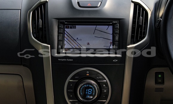 Buy Used Chevrolet TrailBlazer White Car in Bangkok in Bangkok Buy Used Chevrolet TrailBlazer White Car in Bangkok in Bangkok