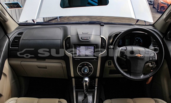 Buy Used Chevrolet TrailBlazer White Car in Bangkok in Bangkok Buy Used Chevrolet TrailBlazer White Car in Bangkok in Bangkok