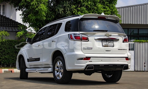 Buy Used Chevrolet TrailBlazer White Car in Bangkok in Bangkok Buy Used Chevrolet TrailBlazer White Car in Bangkok in Bangkok