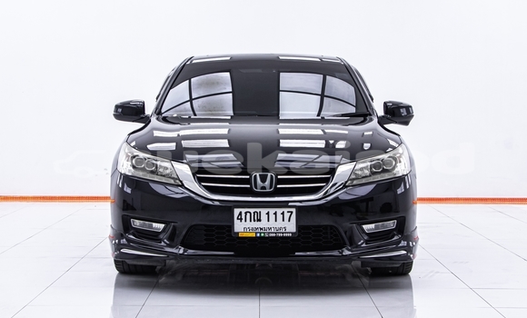 ซื้อ รถมือสอง Honda Accord สีดำ รถยนต์ ใน %{เมือง} ใน กรุงเทพมหานคร