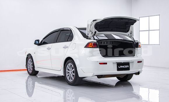 ซื้อ รถมือสอง Mitsubishi Lancer ขาว รถยนต์ ใน %{เมือง} ใน กรุงเทพมหานคร ซื้อ รถมือสอง Mitsubishi Lancer ขาว รถยนต์ ใน %{เมือง} ใน กรุงเทพมหานคร