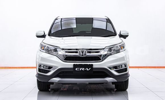Buy Used Honda CR-V White Car in Bangkok in Bangkok Buy Used Honda CR-V White Car in Bangkok in Bangkok