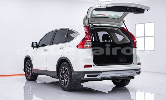 Buy Used Honda CR-V White Car in Bangkok in Bangkok Buy Used Honda CR-V White Car in Bangkok in Bangkok