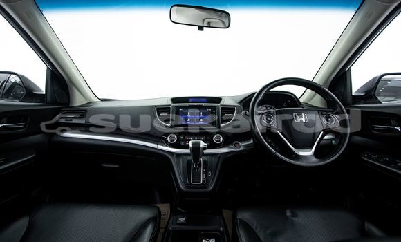 Buy Used Honda CR-V White Car in Bangkok in Bangkok Buy Used Honda CR-V White Car in Bangkok in Bangkok