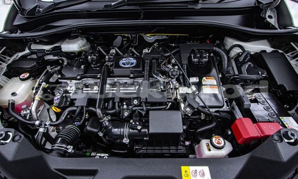 Buy Used Toyota C-HR White Car in Bangkok in Bangkok Buy Used Toyota C-HR White Car in Bangkok in Bangkok