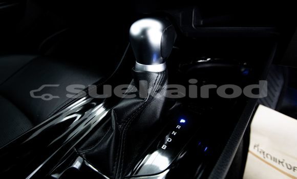 Buy Used Toyota C-HR White Car in Bangkok in Bangkok Buy Used Toyota C-HR White Car in Bangkok in Bangkok