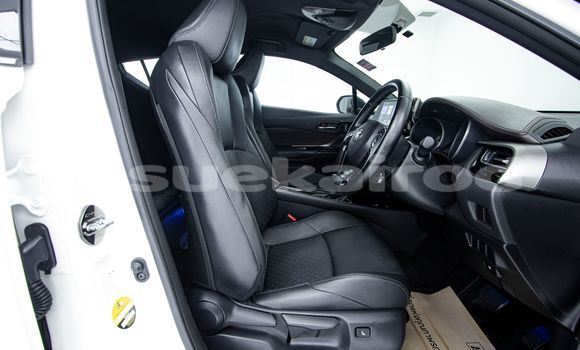 Buy Used Toyota C-HR White Car in Bangkok in Bangkok Buy Used Toyota C-HR White Car in Bangkok in Bangkok