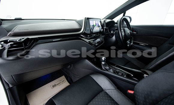 Buy Used Toyota C-HR White Car in Bangkok in Bangkok Buy Used Toyota C-HR White Car in Bangkok in Bangkok