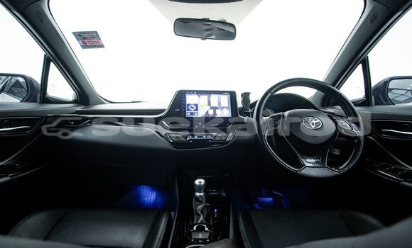 Buy Used Toyota C-HR White Car in Bangkok in Bangkok Buy Used Toyota C-HR White Car in Bangkok in Bangkok