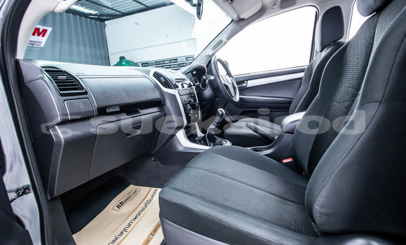 Buy Used Isuzu D-Max Other Car in Bangkok in Bangkok Buy Used Isuzu D-Max Other Car in Bangkok in Bangkok