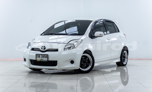 ซื้อ รถมือสอง Toyota Yaris ขาว รถยนต์ ใน %{เมือง} ใน กรุงเทพมหานคร ซื้อ รถมือสอง Toyota Yaris ขาว รถยนต์ ใน %{เมือง} ใน กรุงเทพมหานคร