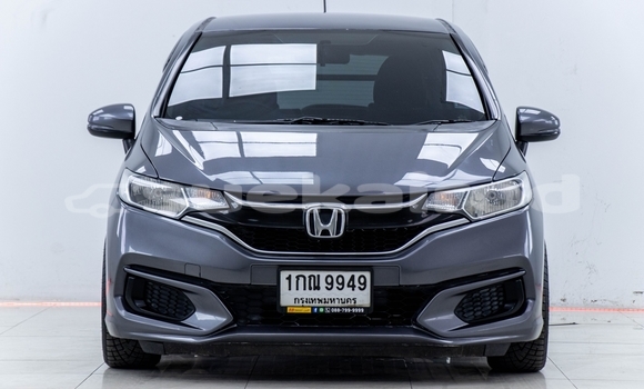 ซื้อ รถมือสอง Honda Jazz อื่น ๆ รถยนต์ ใน %{เมือง} ใน กรุงเทพมหานคร