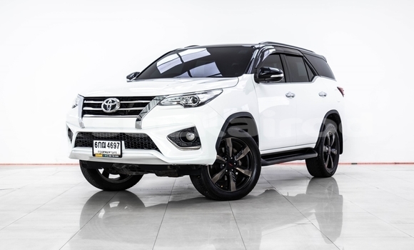 ซื้อ รถมือสอง Toyota Fortuner ขาว รถยนต์ ใน %{เมือง} ใน กรุงเทพมหานคร ซื้อ รถมือสอง Toyota Fortuner ขาว รถยนต์ ใน %{เมือง} ใน กรุงเทพมหานคร