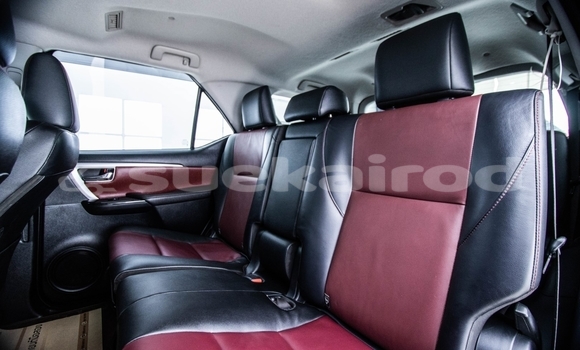 ซื้อ รถมือสอง Toyota Fortuner ขาว รถยนต์ ใน %{เมือง} ใน กรุงเทพมหานคร ซื้อ รถมือสอง Toyota Fortuner ขาว รถยนต์ ใน %{เมือง} ใน กรุงเทพมหานคร