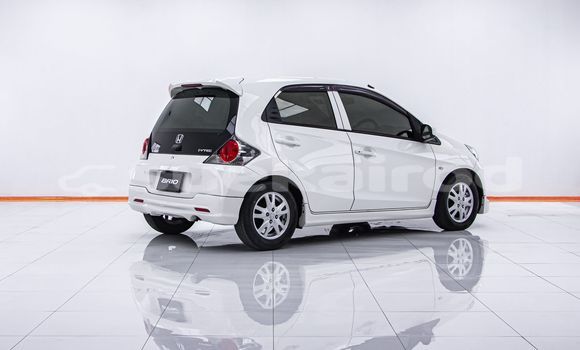 ซื้อ รถมือสอง Honda Brio ขาว รถยนต์ ใน %{เมือง} ใน กรุงเทพมหานคร ซื้อ รถมือสอง Honda Brio ขาว รถยนต์ ใน %{เมือง} ใน กรุงเทพมหานคร