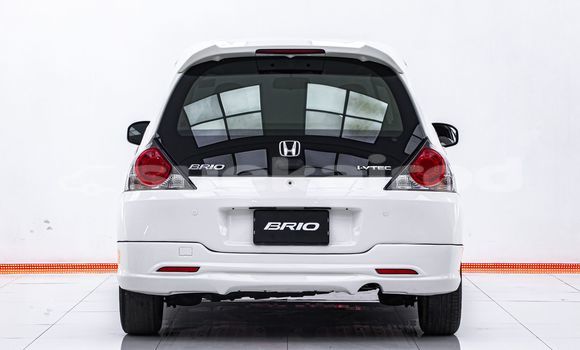 ซื้อ รถมือสอง Honda Brio ขาว รถยนต์ ใน %{เมือง} ใน กรุงเทพมหานคร ซื้อ รถมือสอง Honda Brio ขาว รถยนต์ ใน %{เมือง} ใน กรุงเทพมหานคร
