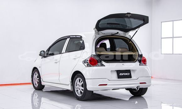 ซื้อ รถมือสอง Honda Brio ขาว รถยนต์ ใน %{เมือง} ใน กรุงเทพมหานคร ซื้อ รถมือสอง Honda Brio ขาว รถยนต์ ใน %{เมือง} ใน กรุงเทพมหานคร