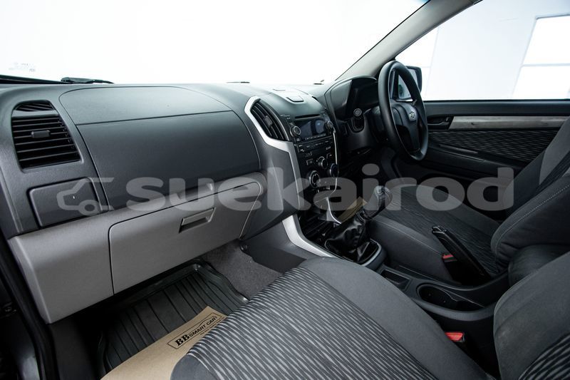 Big with watermark chevrolet colorado bangkok bangkok 70287